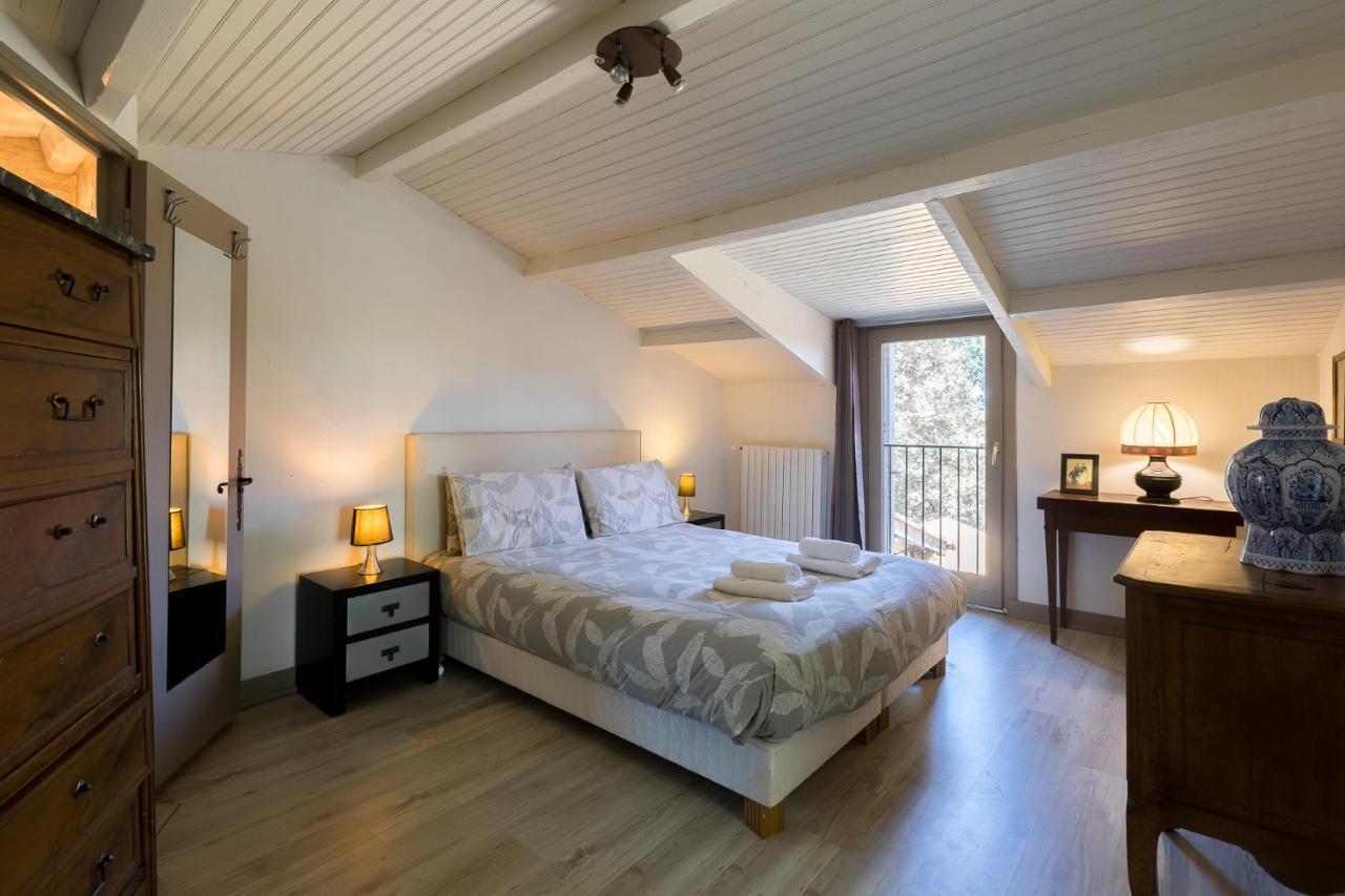 Vila Avec, Piscine, Tennis. Villa Rivaux Luaran gambar
