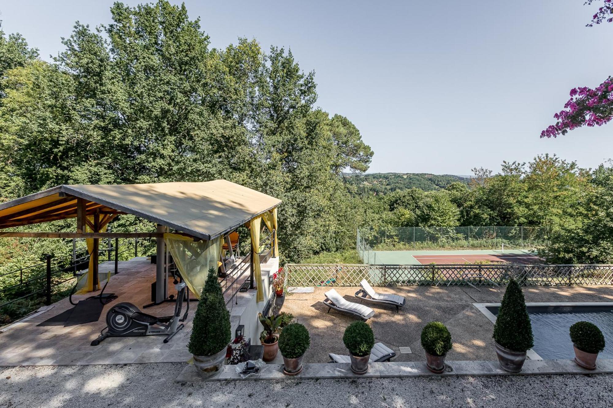Vila Avec, Piscine, Tennis. Villa Rivaux Luaran gambar